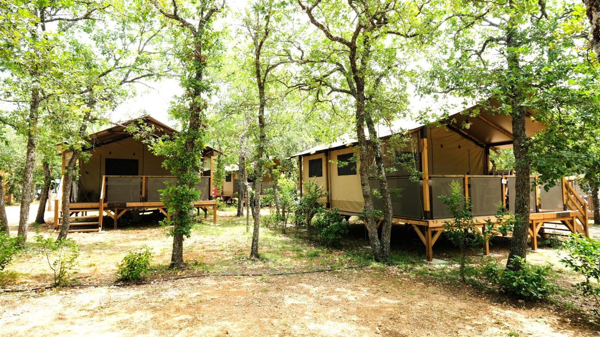 Hotel Domaine Les Chenes Blancs Saint-Saturnin-d'Apt Exteriér fotografie