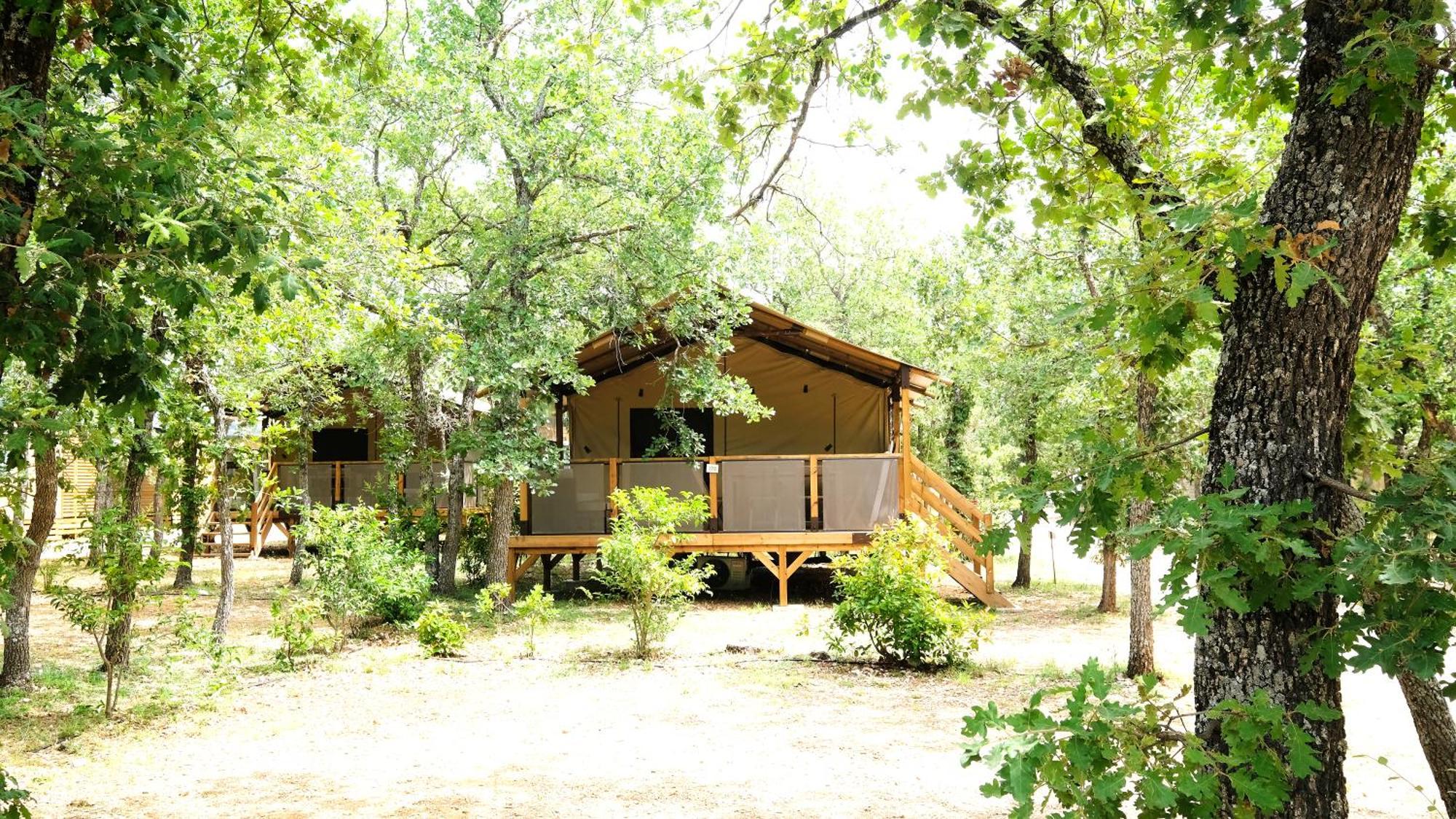 Hotel Domaine Les Chenes Blancs Saint-Saturnin-d'Apt Exteriér fotografie